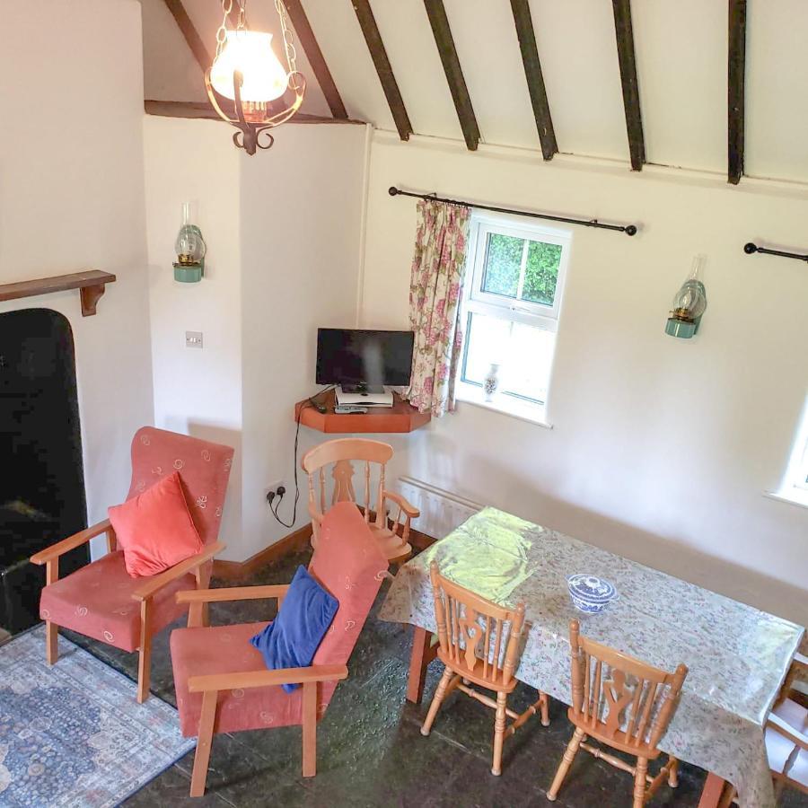 Louisburgh Cottages מראה חיצוני תמונה