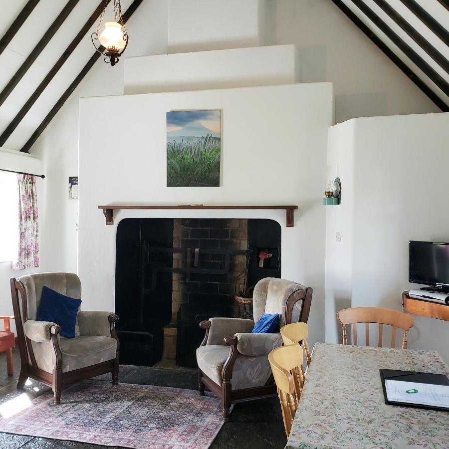 Louisburgh Cottages מראה חיצוני תמונה