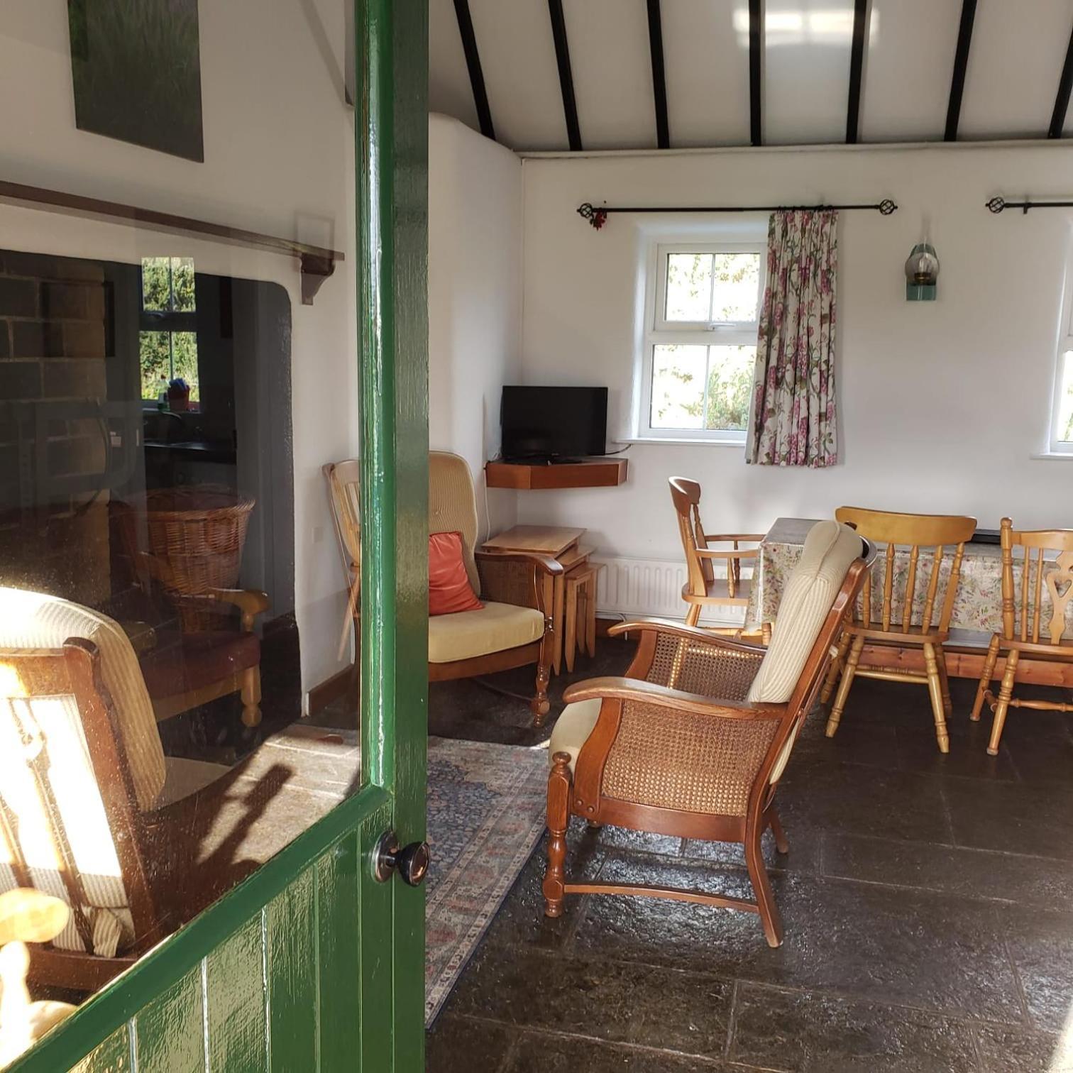 Louisburgh Cottages מראה חיצוני תמונה