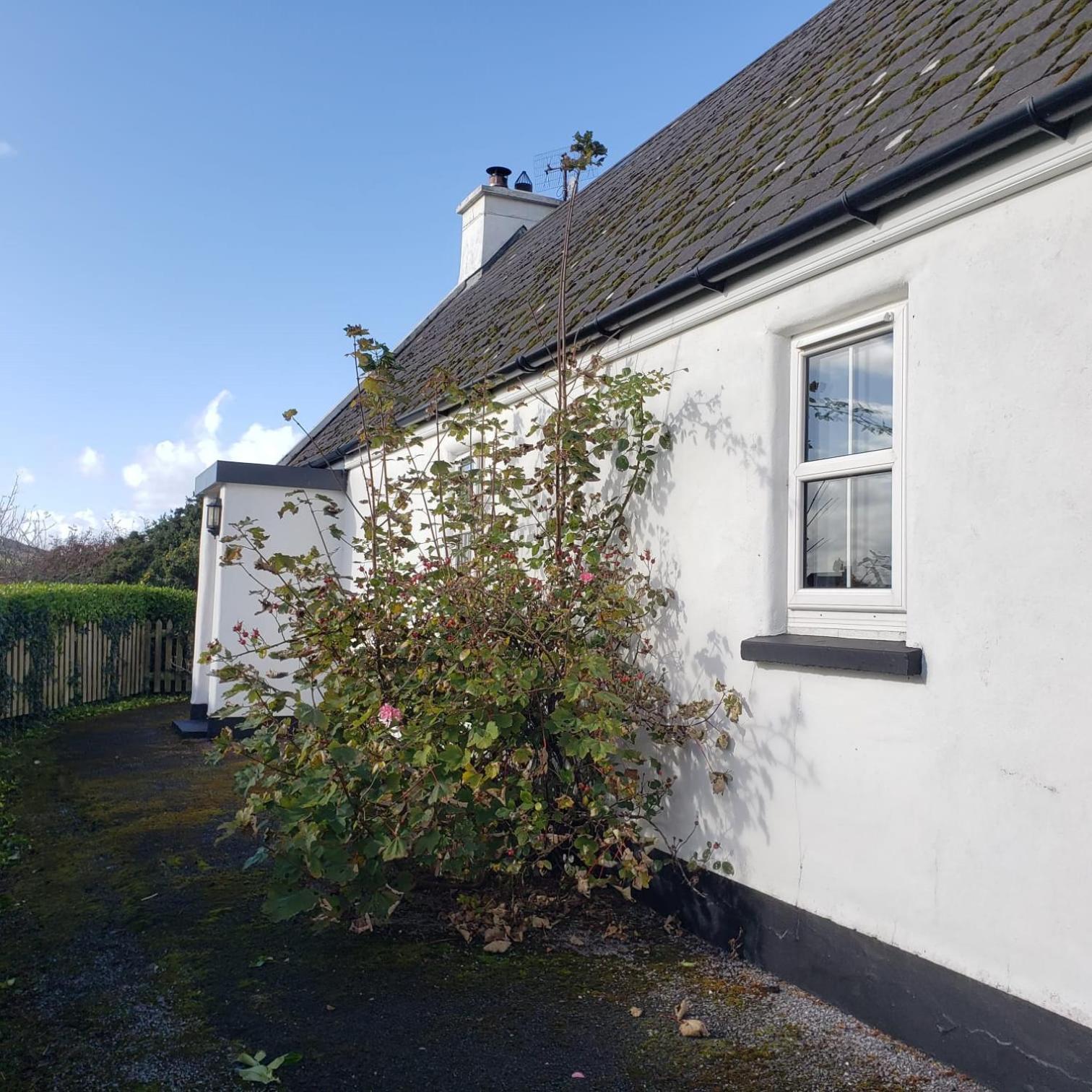Louisburgh Cottages מראה חיצוני תמונה